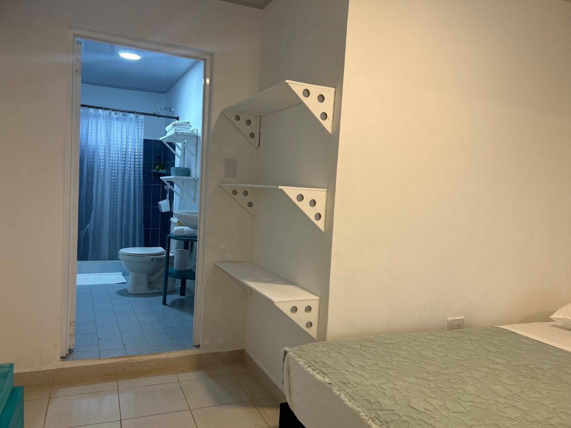 Hotel Miss Francias Home Santa Catalina Island Esterno foto