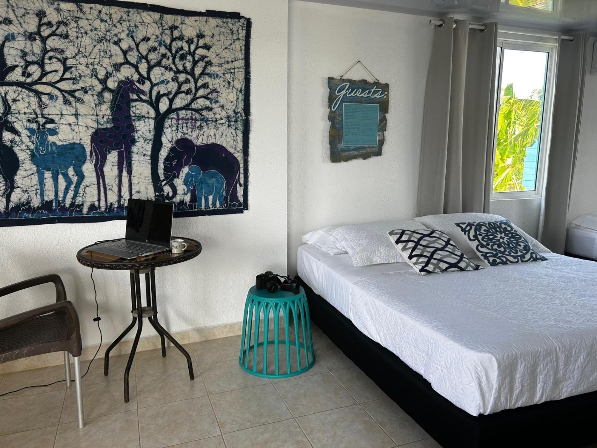 Hotel Miss Francias Home Santa Catalina Island Esterno foto