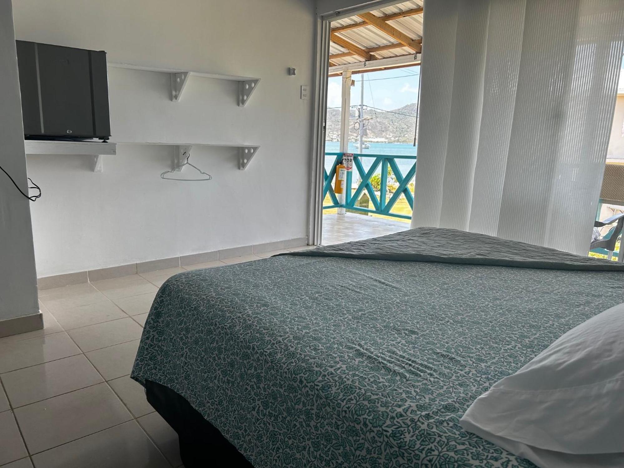 Hotel Miss Francias Home Santa Catalina Island Esterno foto